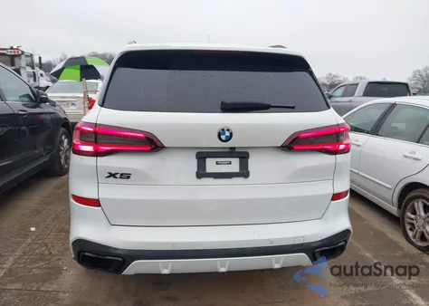 2021 BMW X5 xDrive40I z USA, uszkodzony, nr VIN 5UXCR6C08M9G48044